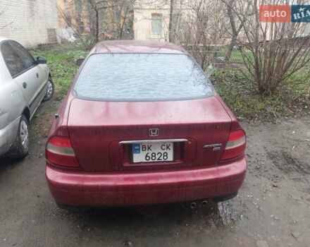 Красный Хонда Аккорд, объемом двигателя 2.68 л и пробегом 160 тыс. км за 1600 $, фото 10 на Automoto.ua