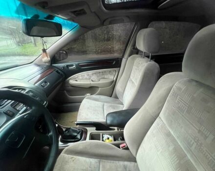 Красный Хонда Аккорд, объемом двигателя 2 л и пробегом 420 тыс. км за 3000 $, фото 6 на Automoto.ua