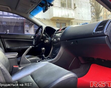 Красный Хонда Аккорд, объемом двигателя 2.4 л и пробегом 296 тыс. км за 8888 $, фото 11 на Automoto.ua