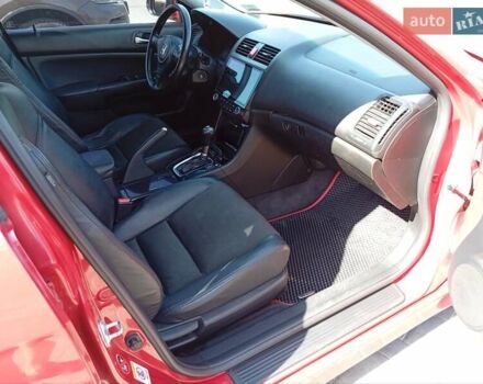 Красный Хонда Аккорд, объемом двигателя 2 л и пробегом 309 тыс. км за 7270 $, фото 3 на Automoto.ua