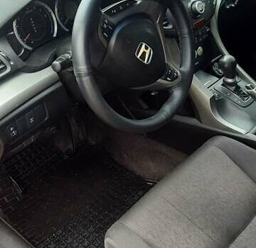 Красный Хонда Аккорд, объемом двигателя 2 л и пробегом 245 тыс. км за 6999 $, фото 14 на Automoto.ua