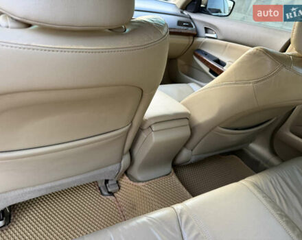 Красный Хонда Аккорд, объемом двигателя 2.35 л и пробегом 182 тыс. км за 8600 $, фото 13 на Automoto.ua