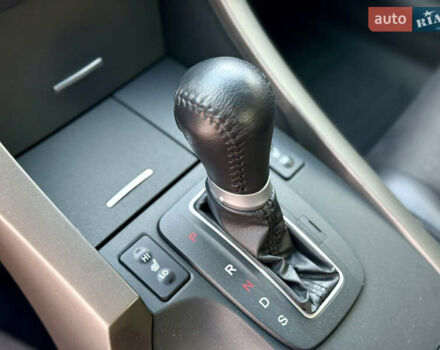 Червоний Хонда Аккорд, об'ємом двигуна 2.35 л та пробігом 112 тис. км за 11950 $, фото 28 на Automoto.ua