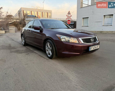 Красный Хонда Аккорд, объемом двигателя 2.35 л и пробегом 182 тыс. км за 8600 $, фото 6 на Automoto.ua