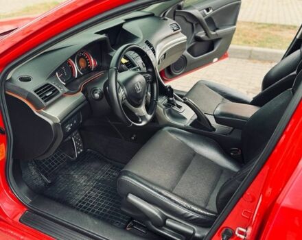 Красный Хонда Аккорд, объемом двигателя 2.4 л и пробегом 146 тыс. км за 8800 $, фото 12 на Automoto.ua