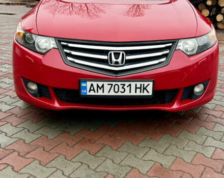 Красный Хонда Аккорд, объемом двигателя 2.4 л и пробегом 262 тыс. км за 8200 $, фото 2 на Automoto.ua
