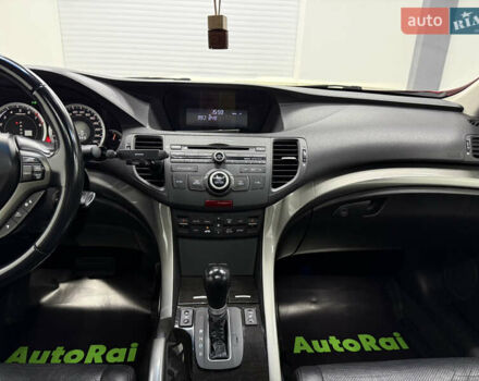 Красный Хонда Аккорд, объемом двигателя 2 л и пробегом 183 тыс. км за 8600 $, фото 11 на Automoto.ua