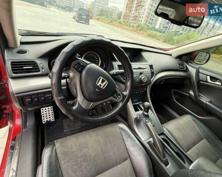Красный Хонда Аккорд, объемом двигателя 2.35 л и пробегом 298 тыс. км за 7000 $, фото 10 на Automoto.ua