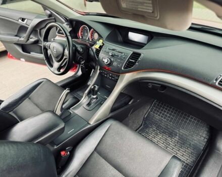 Красный Хонда Аккорд, объемом двигателя 2.4 л и пробегом 146 тыс. км за 8800 $, фото 11 на Automoto.ua