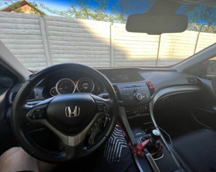 Червоний Хонда Аккорд, об'ємом двигуна 2.4 л та пробігом 132 тис. км за 9200 $, фото 3 на Automoto.ua