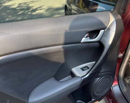 Красный Хонда Аккорд, объемом двигателя 2.4 л и пробегом 119 тыс. км за 10000 $, фото 15 на Automoto.ua