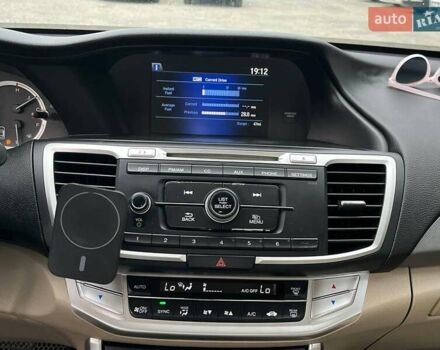 Красный Хонда Аккорд, объемом двигателя 2.4 л и пробегом 224 тыс. км за 9990 $, фото 19 на Automoto.ua