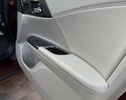 Красный Хонда Аккорд, объемом двигателя 3.5 л и пробегом 208 тыс. км за 16700 $, фото 18 на Automoto.ua