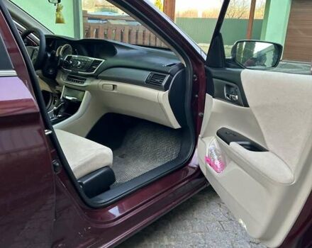 Красный Хонда Аккорд, объемом двигателя 2.36 л и пробегом 222 тыс. км за 9000 $, фото 6 на Automoto.ua