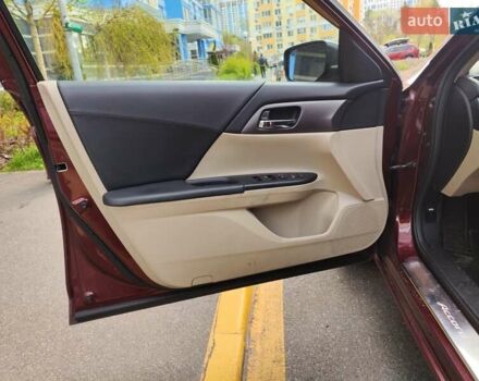 Червоний Хонда Аккорд, об'ємом двигуна 2.4 л та пробігом 128 тис. км за 11999 $, фото 18 на Automoto.ua