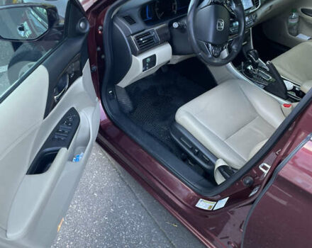 Красный Хонда Аккорд, объемом двигателя 2 л и пробегом 240 тыс. км за 15000 $, фото 31 на Automoto.ua