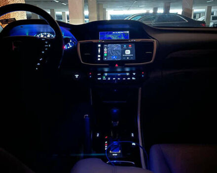 Червоний Хонда Аккорд, об'ємом двигуна 2 л та пробігом 240 тис. км за 14000 $, фото 26 на Automoto.ua