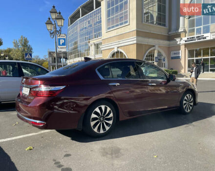 Красный Хонда Аккорд, объемом двигателя 2 л и пробегом 240 тыс. км за 15000 $, фото 5 на Automoto.ua