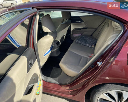 Красный Хонда Аккорд, объемом двигателя 2 л и пробегом 240 тыс. км за 15000 $, фото 12 на Automoto.ua