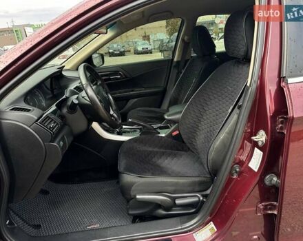 Красный Хонда Аккорд, объемом двигателя 2.36 л и пробегом 184 тыс. км за 13350 $, фото 12 на Automoto.ua