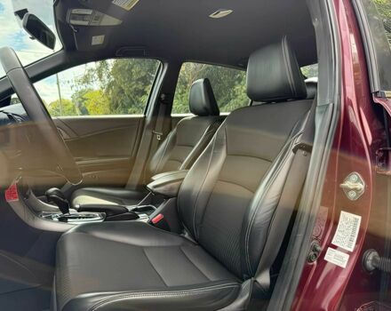 Красный Хонда Аккорд, объемом двигателя 2.4 л и пробегом 64 тыс. км за 9100 $, фото 6 на Automoto.ua