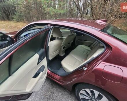 Червоний Хонда Аккорд, об'ємом двигуна 2 л та пробігом 230 тис. км за 17300 $, фото 5 на Automoto.ua