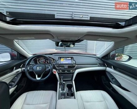 Красный Хонда Аккорд, объемом двигателя 1.5 л и пробегом 96 тыс. км за 19400 $, фото 15 на Automoto.ua