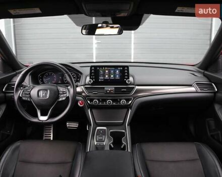 Красный Хонда Аккорд, объемом двигателя 2 л и пробегом 112 тыс. км за 17900 $, фото 14 на Automoto.ua