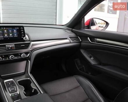 Красный Хонда Аккорд, объемом двигателя 2 л и пробегом 112 тыс. км за 17900 $, фото 15 на Automoto.ua