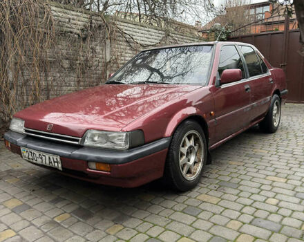 Красный Хонда Аккорд, объемом двигателя 2 л и пробегом 550 тыс. км за 1400 $, фото 1 на Automoto.ua