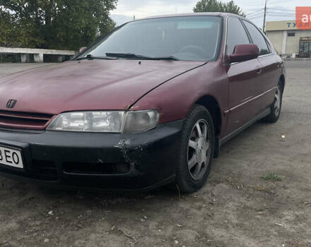 Червоний Хонда Аккорд, об'ємом двигуна 2.16 л та пробігом 260 тис. км за 1999 $, фото 1 на Automoto.ua