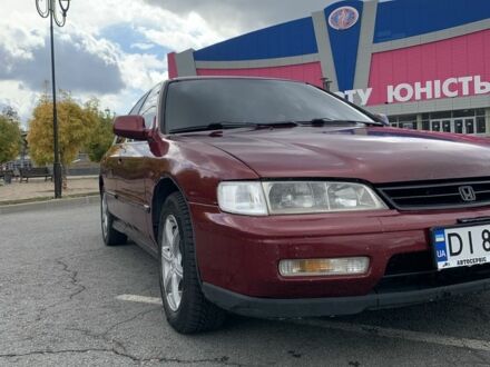 Хонда Аккорд 1996 в Запорожье на Automoto.ua Красный Хонда Аккорд, объемом двигателя 2.2 л и пробегом 3 тыс. км за 3000 $, фото 1 на Automoto.ua