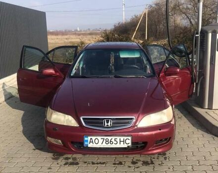 Червоний Хонда Аккорд, об'ємом двигуна 2.3 л та пробігом 300 тис. км за 4600 $, фото 1 на Automoto.ua