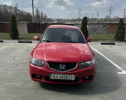 Красный Хонда Аккорд, объемом двигателя 2.4 л и пробегом 290 тыс. км за 3500 $, фото 1 на Automoto.ua