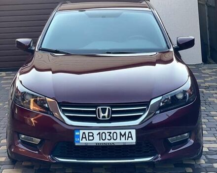 Красный Хонда Аккорд, объемом двигателя 2.4 л и пробегом 205 тыс. км за 12200 $, фото 1 на Automoto.ua