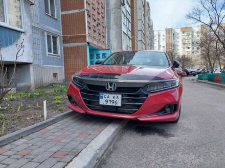 Червоний Хонда Аккорд, об'ємом двигуна 1.5 л та пробігом 75 тис. км за 21000 $, фото 1 на Automoto.ua