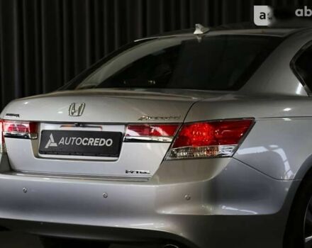 Хонда Аккорд, объемом двигателя 2.4 л и пробегом 184 тыс. км за 9900 $, фото 7 на Automoto.ua