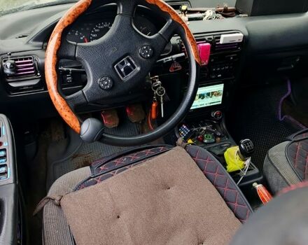 Хонда Аккорд, объемом двигателя 20 л и пробегом 200 тыс. км за 1750 $, фото 2 на Automoto.ua