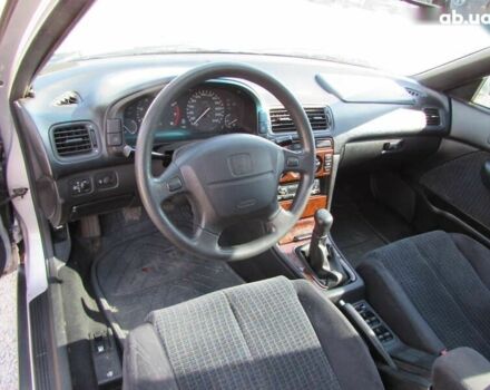 Хонда Аккорд, объемом двигателя 1.8 л и пробегом 271 тыс. км за 2998 $, фото 6 на Automoto.ua