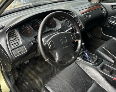 Хонда Аккорд, объемом двигателя 2 л и пробегом 580 тыс. км за 2300 $, фото 15 на Automoto.ua