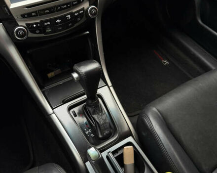 Хонда Аккорд, объемом двигателя 2.4 л и пробегом 378 тыс. км за 5100 $, фото 33 на Automoto.ua