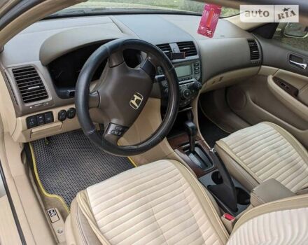Хонда Аккорд, об'ємом двигуна 2.4 л та пробігом 265 тис. км за 5699 $, фото 6 на Automoto.ua