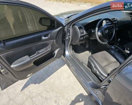 Хонда Аккорд, объемом двигателя 2.2 л и пробегом 345 тыс. км за 3600 $, фото 8 на Automoto.ua