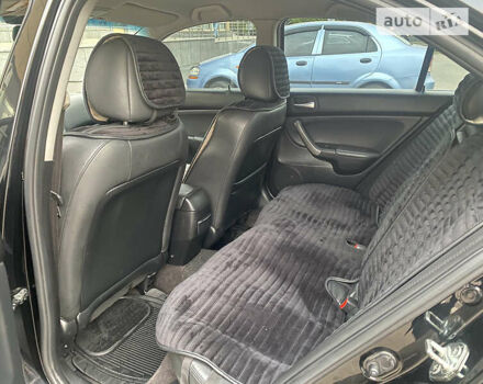 Хонда Аккорд, объемом двигателя 2 л и пробегом 282 тыс. км за 8800 $, фото 7 на Automoto.ua