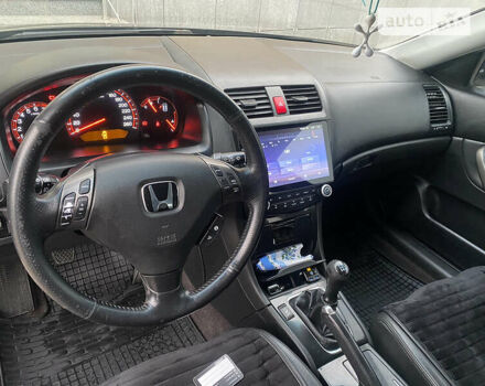 Хонда Аккорд, объемом двигателя 2 л и пробегом 282 тыс. км за 8800 $, фото 10 на Automoto.ua