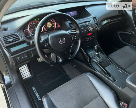 Хонда Аккорд, объемом двигателя 2.4 л и пробегом 218 тыс. км за 8299 $, фото 9 на Automoto.ua