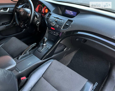 Хонда Аккорд, об'ємом двигуна 2.4 л та пробігом 218 тис. км за 8299 $, фото 12 на Automoto.ua