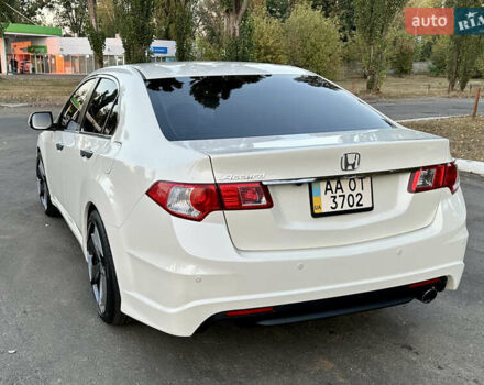 Хонда Аккорд, объемом двигателя 2 л и пробегом 240 тыс. км за 13000 $, фото 10 на Automoto.ua