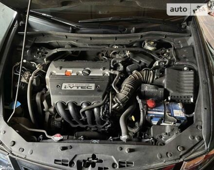 Хонда Аккорд, объемом двигателя 2.4 л и пробегом 53 тыс. км за 17000 $, фото 8 на Automoto.ua