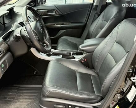 Хонда Аккорд, объемом двигателя 3.5 л и пробегом 308 тыс. км за 15990 $, фото 12 на Automoto.ua